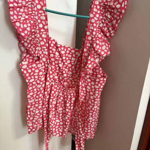Summer top like new, white and pink, one size