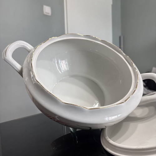 Porcelain soup tureen Ćmielów Poland used, vintage floral design