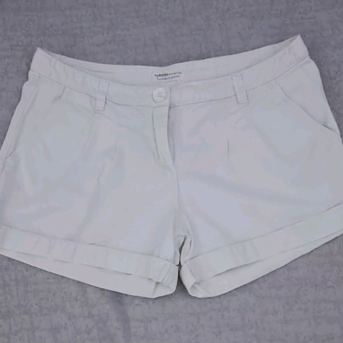 Bershka summer shorts like new with pockets size S