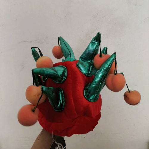 Carnival hat with fruits new