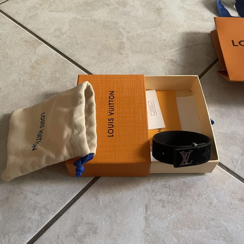 Louis Vuitton bracelet new, black