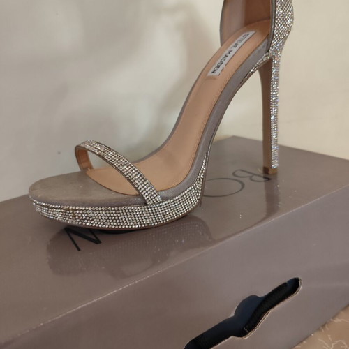 Steve Madden sandals used with rhinestones gray silver size 41