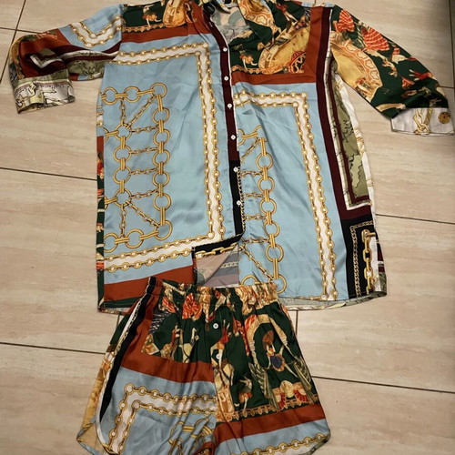Set colorful used oversized baroque