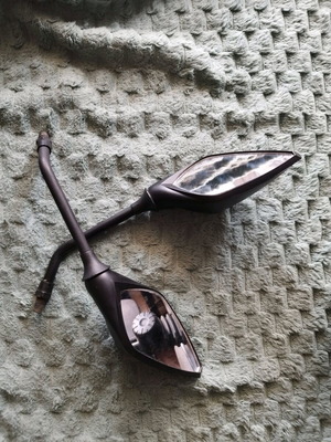 Καθρέπτες για μηχανάκι μεταχειρισμένοι, χωρίς δεξιό ανακλαστήρα