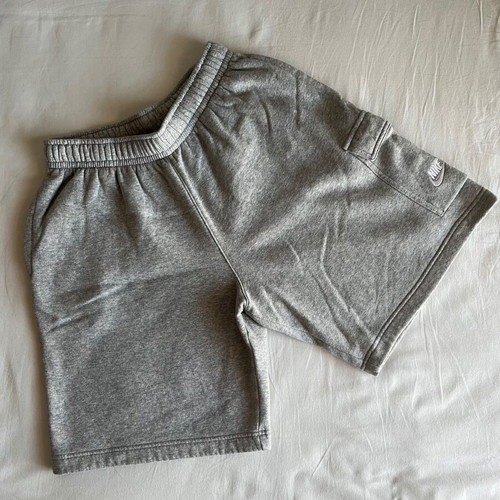 Nike Sportswear Cargo Short gray size S like new