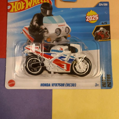 Hotwheels Honda VFR750R (RC30) Bike New Casting 2025