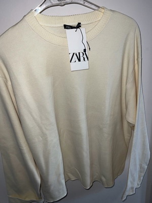 Zara blouse new, size M, beige