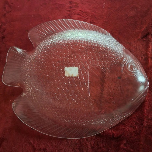 Glass fish-shaped platter Arcoroс new, vintage
