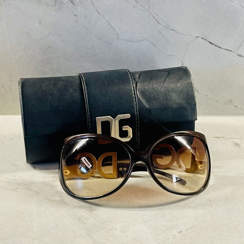 Dolce & Gabbana Vintage Oversized Sunglasses used, brown frame