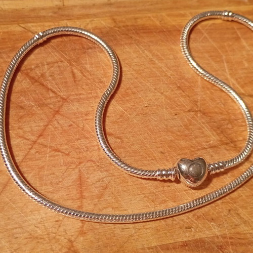 Pandora silver snake necklace 45 cm like new
