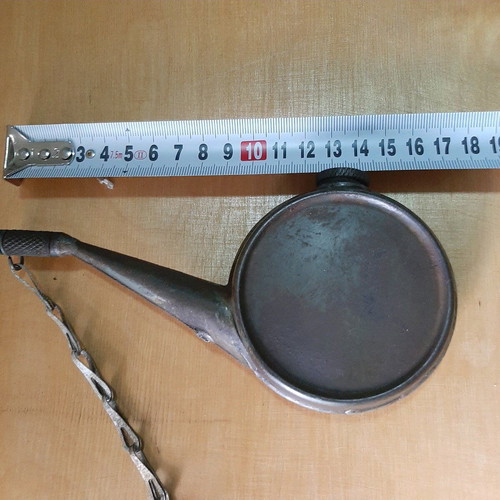 German World War II oil can used, collectible