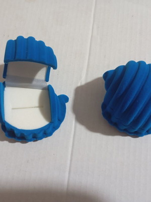 Ring box clam shell, set of 2, blue, new