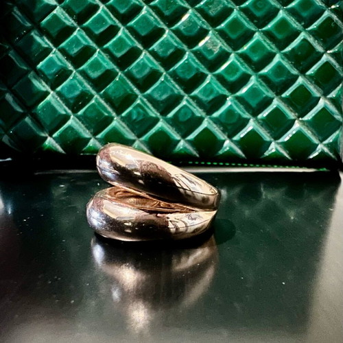 Steel ring set like new, gold color