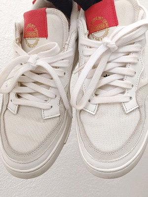 Adidas sneakers like new, size 40, white and red
