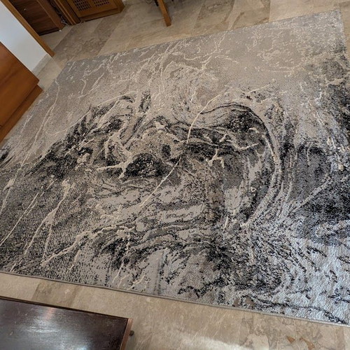 Set of 3 rugs like new