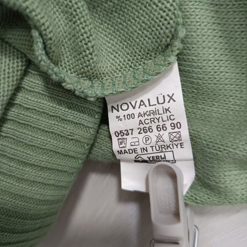 Knitted dress with unique sleeve, green, size M