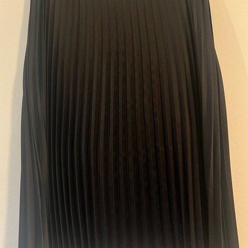 Gestuz classic black pleated skirt, A-line