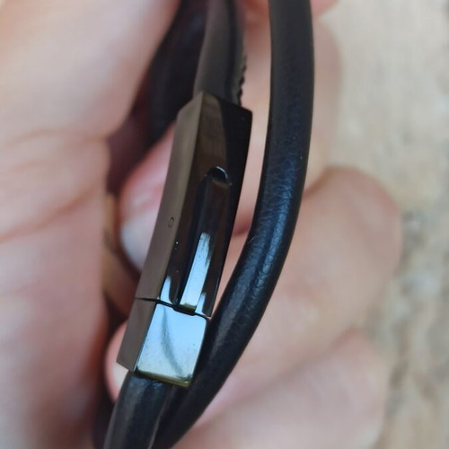 Leather bracelet with stainless steel details black new