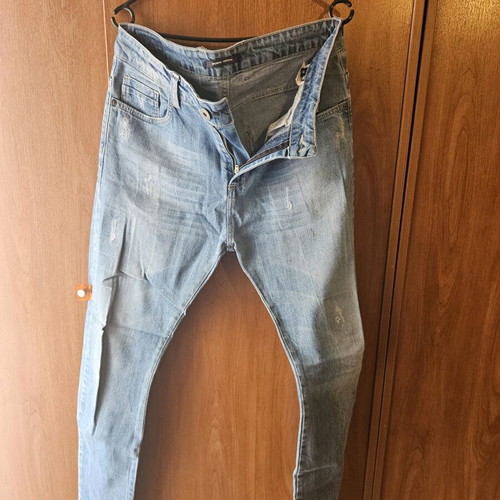 United baggy jeans like new, size M, blue