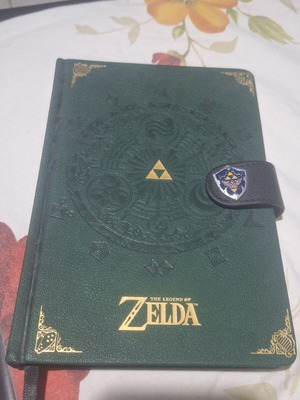 Legend of Zelda notebook like new
