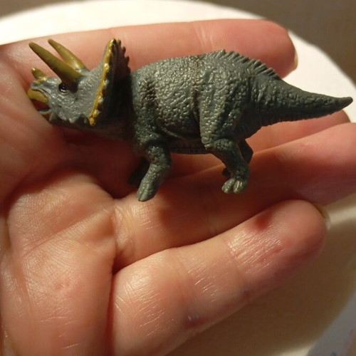 Triceratops and Kentrosaurus Collecta miniatures like new