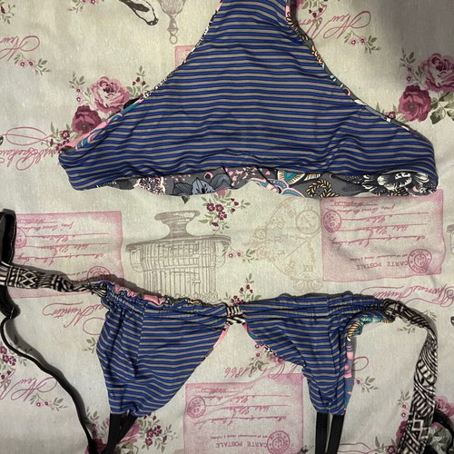 Maaji reversible swimsuit like new, size S