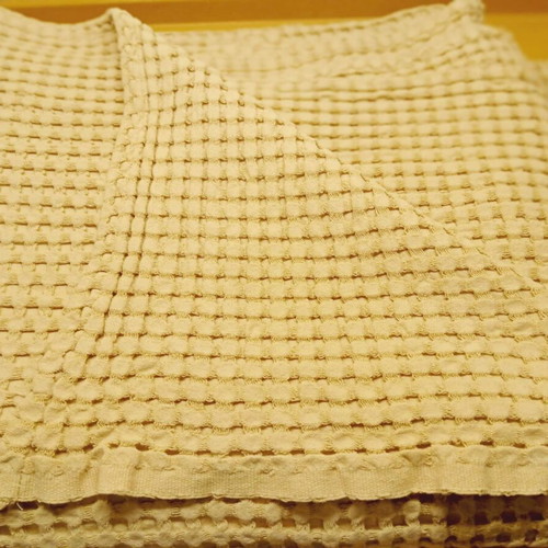 Blanket used, figure design or for covering, size 2.12x1.86 m