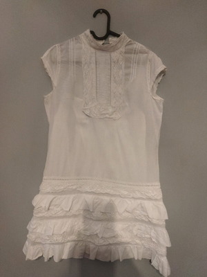 Zara dress like new, white mini with lace, size M