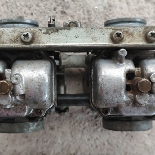 Double Carburetor Mikuni used from Yamaha SX250