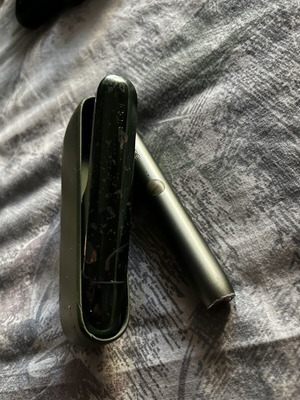 Iqos Iluma green used, fully functional