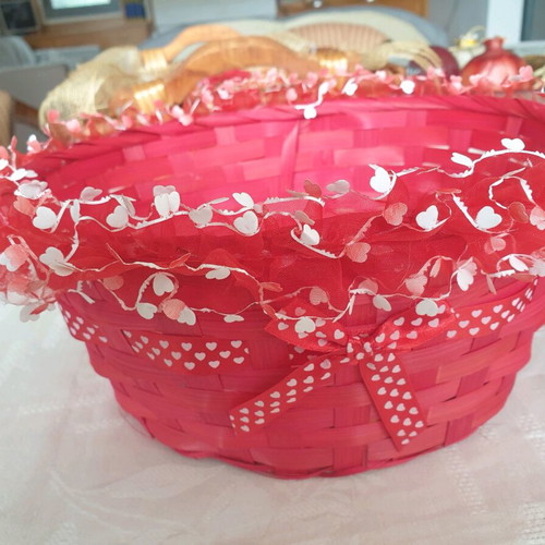 Easter decorations and basket new, pack of 3 pieces