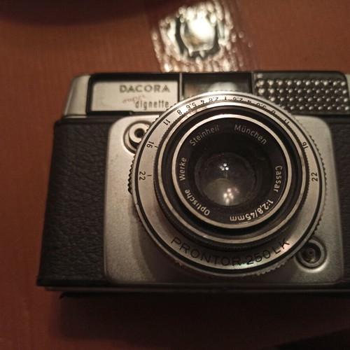 Dacora super dignete prontor 250 LK vintage camera with leather case