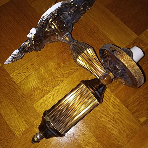 Classic old lamp base used, metal for indoor-outdoor use