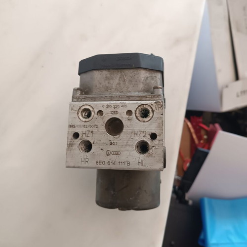 Abs unit for Group VAG '98-'05 like new, code 8E0614111B