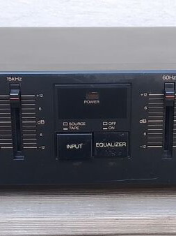 SANSUI SE-1000 stereo graphic equalizer μεταχειρισμένο, σε πλήρη λειτουργία