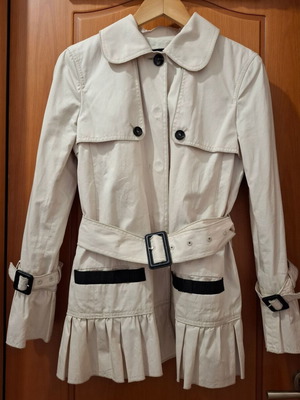 Dolce & Gabbana Tench Coat beige used, size Medium