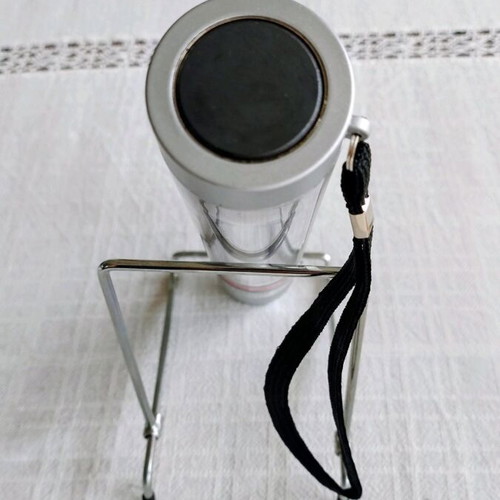 Car flashlight like new with 3 light modes and magnet base