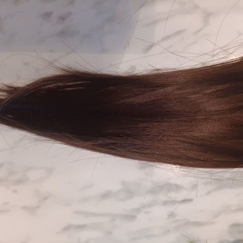 Hair tresses brown like new, set of 2 with case