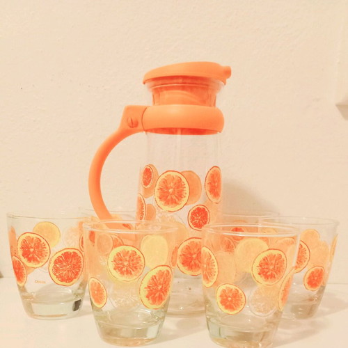 Glass pitcher set with lid and 6 glasses new
