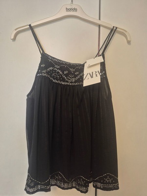 Zara top with beads new, black, size S