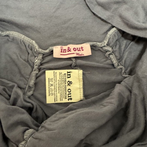 In & Out sports skirt used, size M, gray