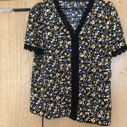 Girls' blouses like new, set of 4, size 166 cm