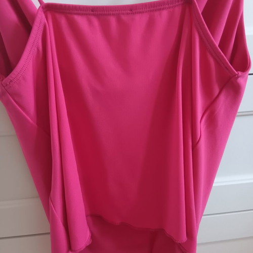 Zara fuchsia asymmetric draped top new, medium size