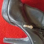 Knee-high boot used, size 40, black