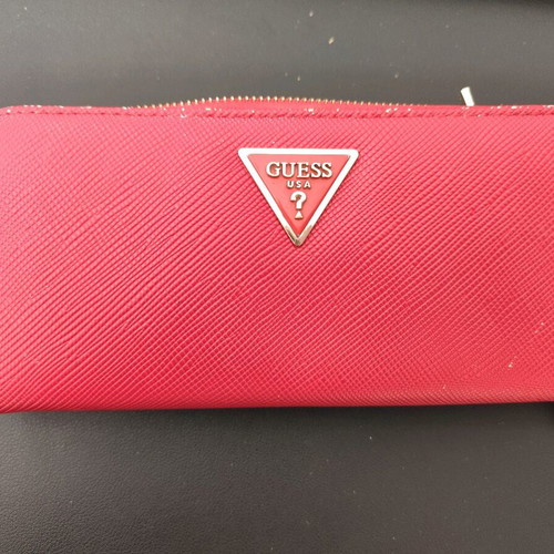 Guess wallet used, red