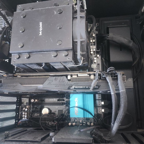 Pc used, GTX1080, i7 6800K, 16GB RAM, Samsung 256GB SSD