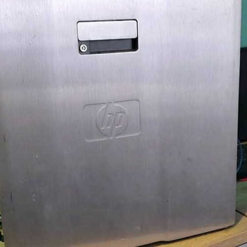 HP Server Z600 used without disks with 6GB RAM