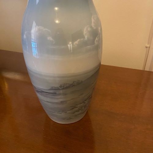Copenhagen Original collectible porcelain vase with hand painting new