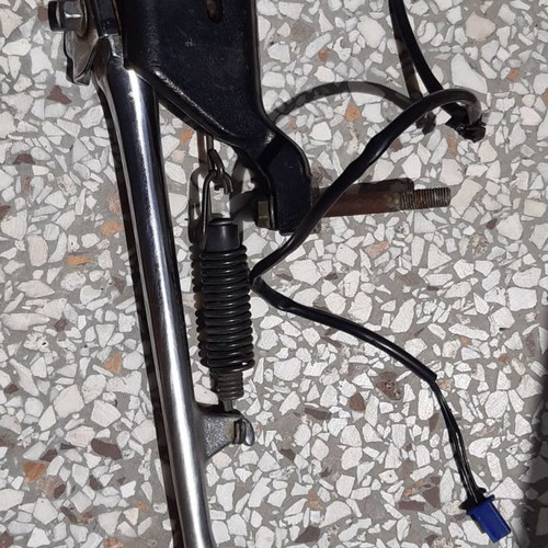 Yamaha Drag Star XVS 650 stand used