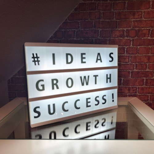 Cinematic Lightbox A4 used with 100 letters and LED by Flying Tiger